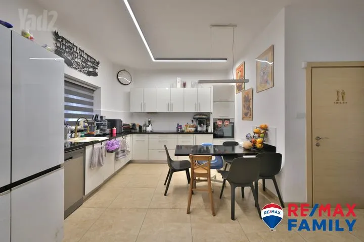 דירת גן 5 חדרים למכירה בלילינבלום, קרית אתא — תמונה 2