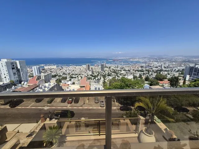 דירה בהנרייטה סולד 52 — תמונה 4