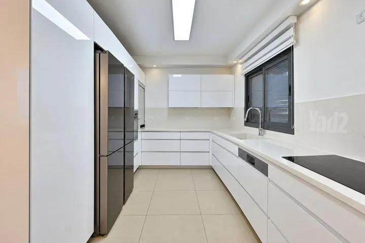 דירה 5 חדרים למכירה בעפרה חזה 4, קרית מוצקין — תמונה 3