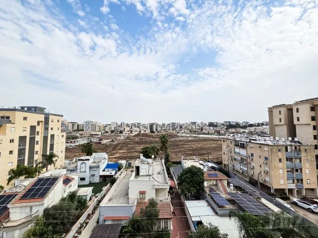 דירה בלילינבלום 10 — תמונה 4
