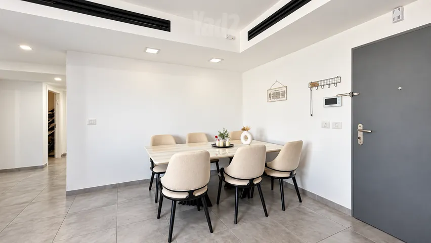 דירה 4 חדרים למכירה במנדלי מוכר ספרים 6, קרית אתא — תמונה 5