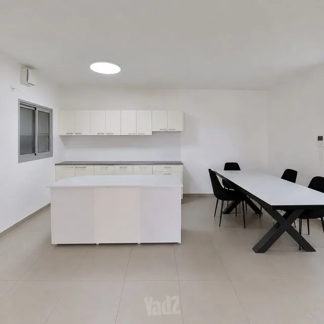 דירה בנעמי שמר — תמונה 7