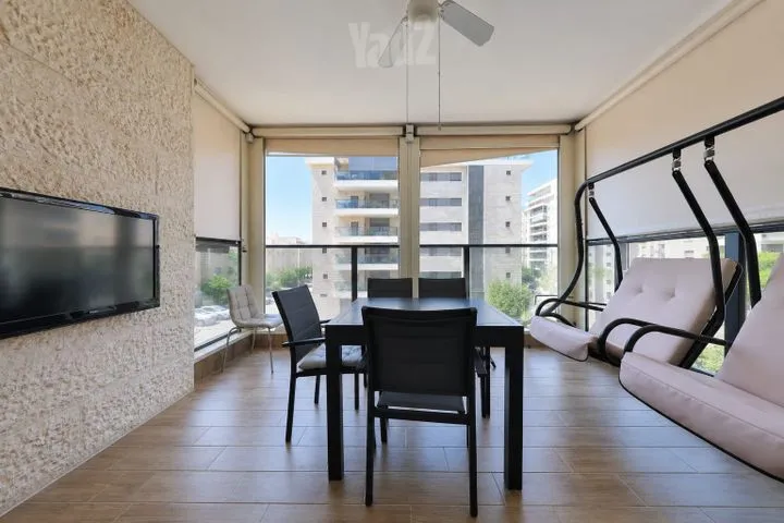 דירה 3 חדרים למכירה בעוזי חיטמן 14, קרית מוצקין — תמונה 3