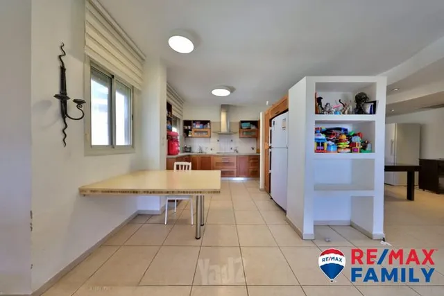 דירה ביקינטון — תמונה 8