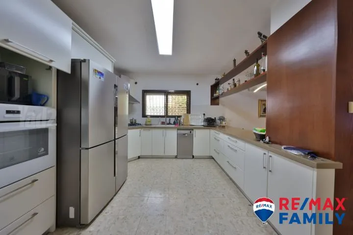בית פרטי/ קוטג' 5 חדרים למכירה בכינרת, קרית אתא — תמונה 3