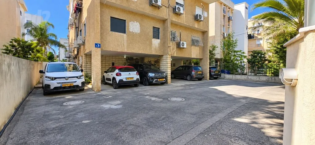 דירה 4 חדרים למכירה בהנוטר 3, קרית חיים — תמונה 5
