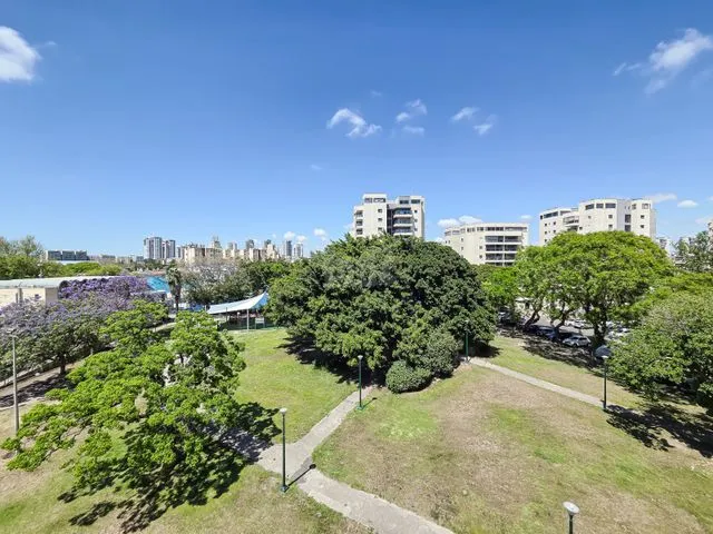 גג/ פנטהאוז במשה שרת 6 — תמונה 9