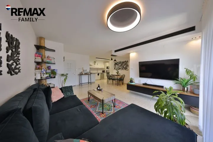 דירה 4 חדרים למכירה ב, קרית אתא — תמונה 1