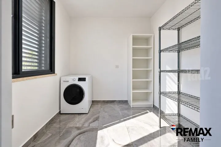 דירה 4 חדרים למכירה בקרן היסוד 65, קרית ביאליק — תמונה 4