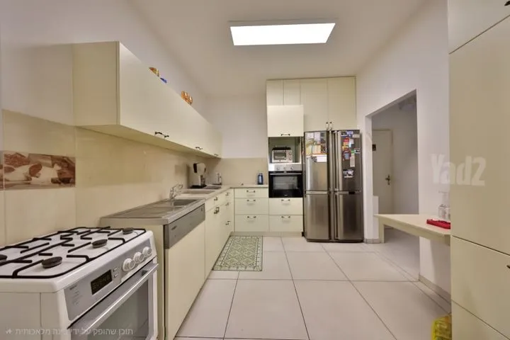 דירה 5 חדרים למכירה באילון 27, קרית ביאליק — תמונה 4