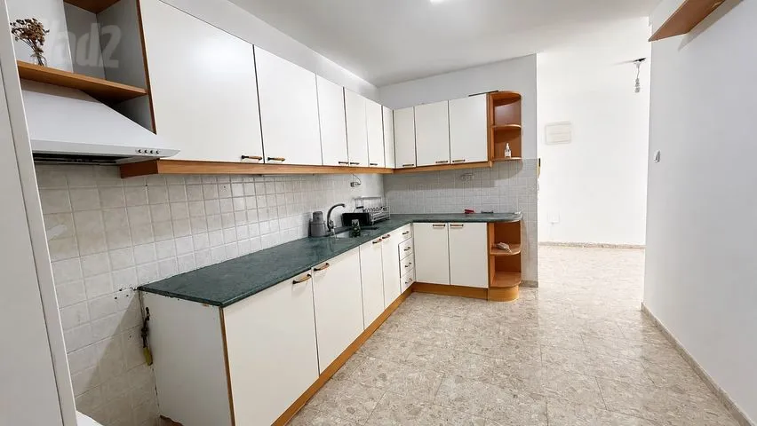 דירה 5 חדרים למכירה בשדרות בית וגן 8, קרית אתא — תמונה 3