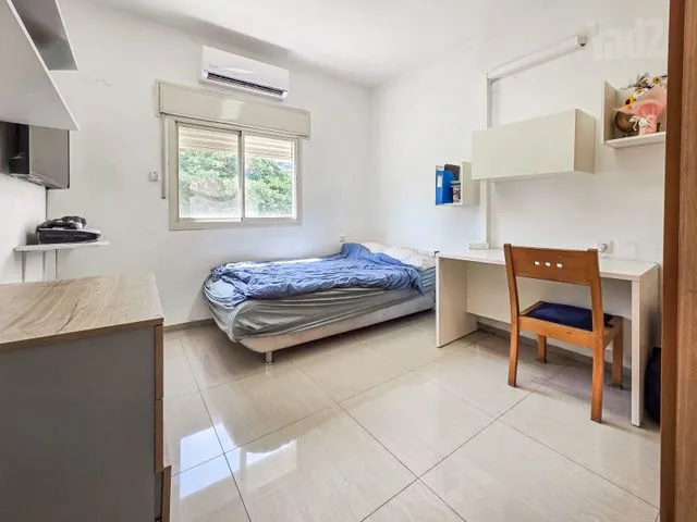 דירה 4 חדרים למכירה בדן 39, קרית ביאליק — תמונה 8