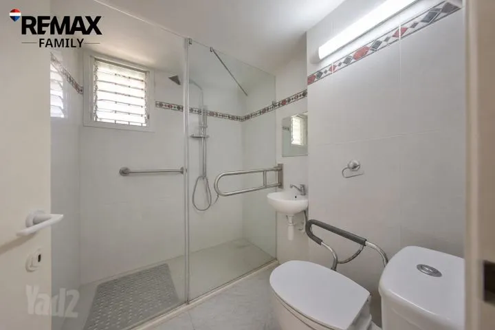 דירה 4 חדרים למכירה בכצנלסון 6, קרית מוצקין — תמונה 8