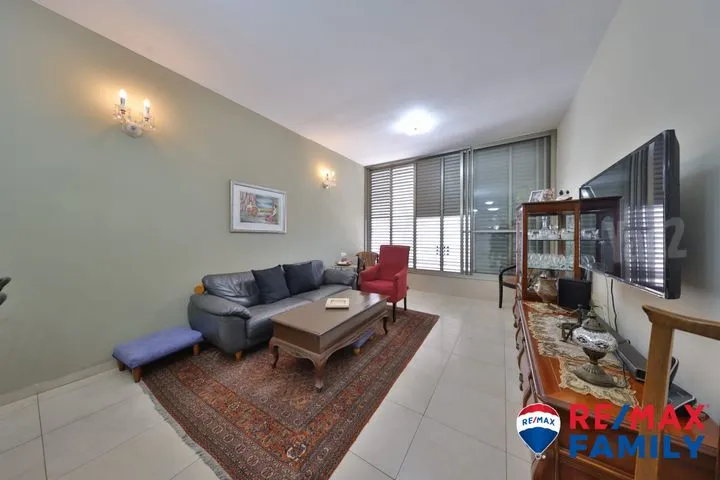 דירה 3.5 חדרים למכירה בכצנלסון 19, קרית מוצקין — תמונה 2