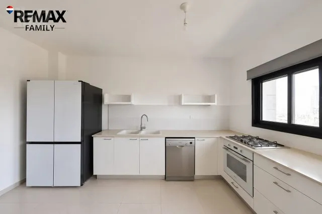 דירה בנעמי שמר 3 — תמונה 3