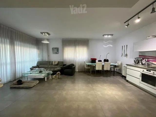 דירת גן בכצנלסון 27 — תמונה 4