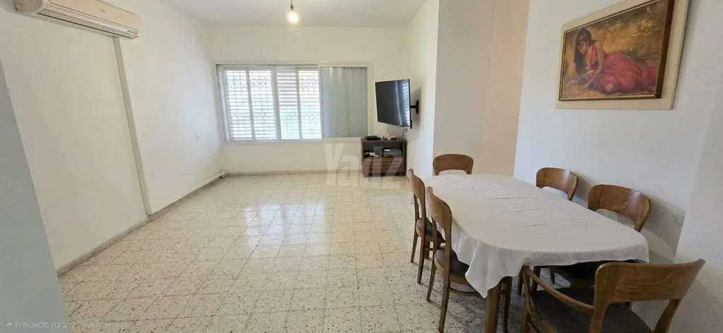 דירה 4 חדרים למכירה בשדרות בן גוריון 64, קרית מוצקין — תמונה 3