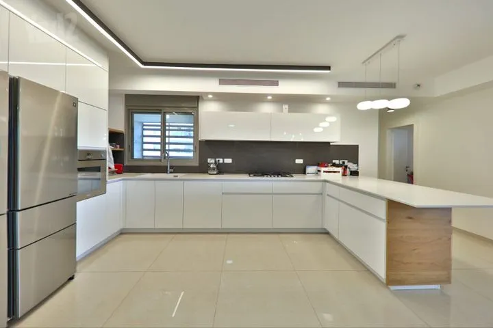 דירה 5 חדרים למכירה בש"י עגנון 6, קרית מוצקין — תמונה 5