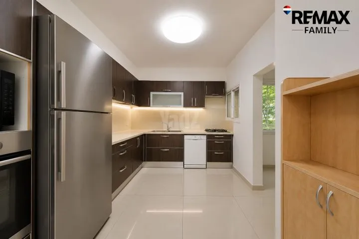 דירה 5 חדרים למכירה בארלוזורוב 14, קרית אתא — תמונה 3