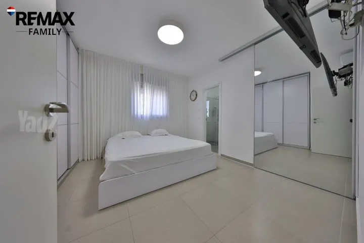 דירה 5 חדרים למכירה בשושנה דמארי 5, קרית ביאליק — תמונה 8