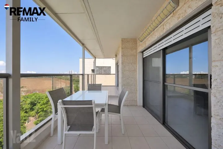 גג/ פנטהאוז 5 חדרים למכירה ביקינטון 4, קרית ביאליק — תמונה 10