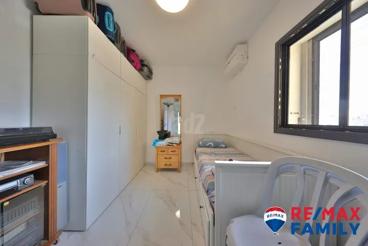 דירה 4 חדרים למכירה בעפרה חזה 11, קרית מוצקין — תמונה 8