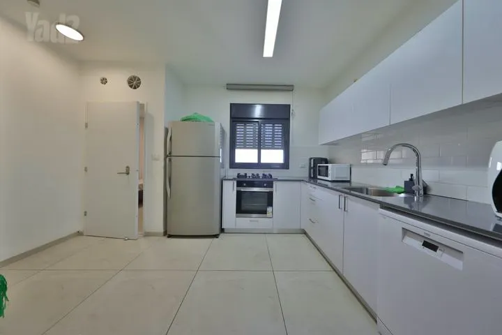 דירה 5 חדרים למכירה בהעלייה, קרית ביאליק — תמונה 9