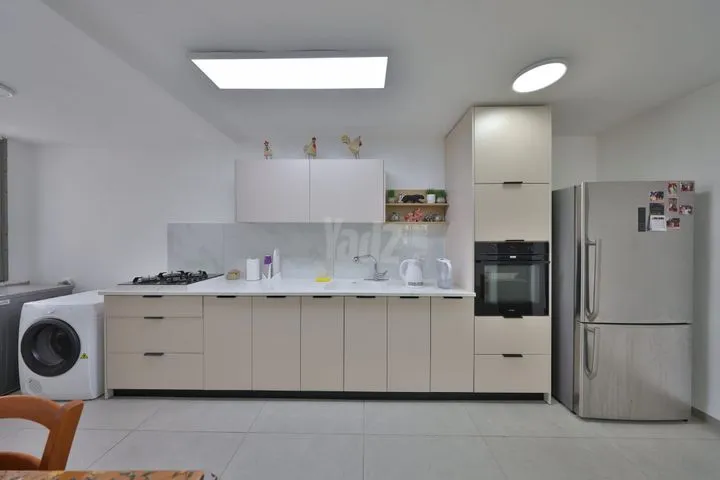 דירה 4 חדרים למכירה בלוי אשכול 1, קרית מוצקין — תמונה 3