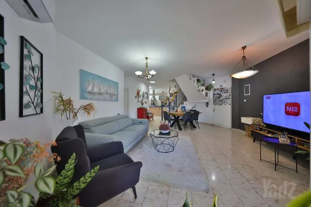 גג/ פנטהאוז בחיים 48 — תמונה 3