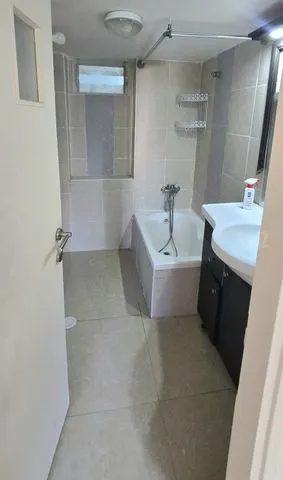 דירה 5.5 חדרים למכירה בדפנה, קרית ביאליק — תמונה 5