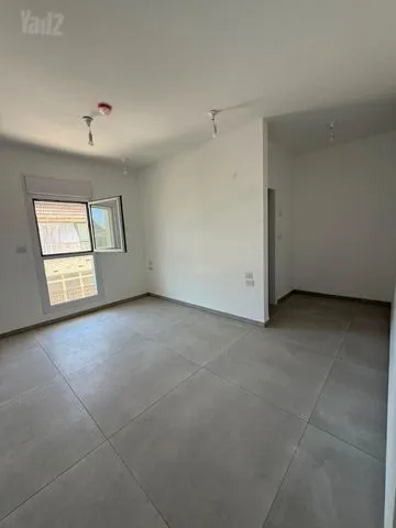 דירה בסירקין — תמונה 3