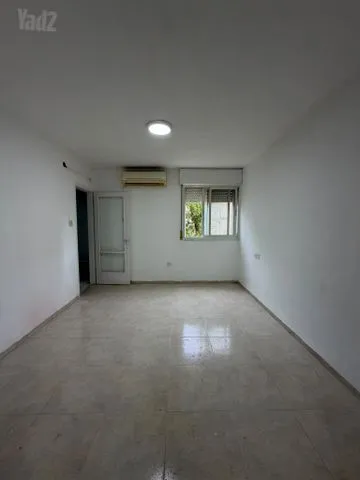 דירה בשדרות דגניה 11 — תמונה 2