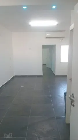 דירה 3 חדרים למכירה בפינסקר 15, קרית ים — תמונה 2