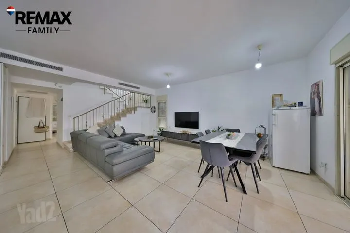דופלקס 5 חדרים למכירה בחומה ומגדל 12, קרית חיים — תמונה 5