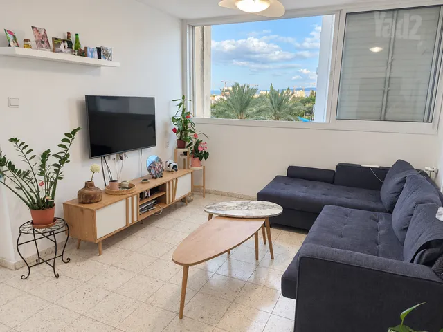 דירה במנחם בגין 12, קרית מוצקין
