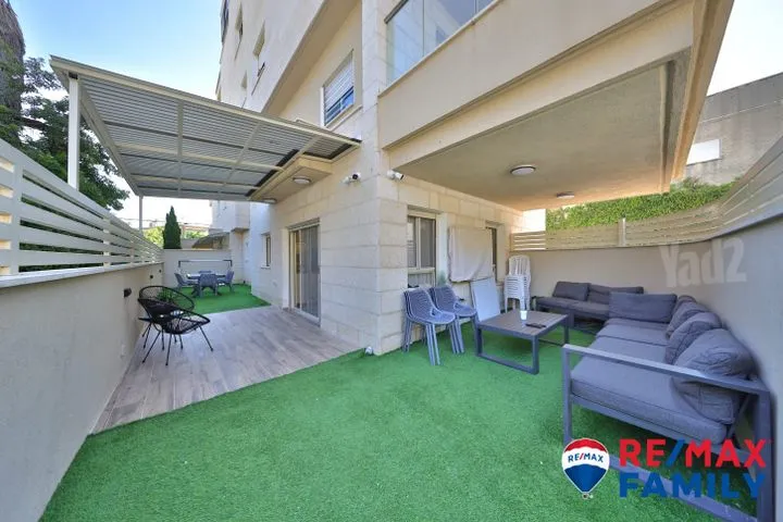 דירת גן 5 חדרים למכירה בהגפן, קרית ביאליק — תמונה 5