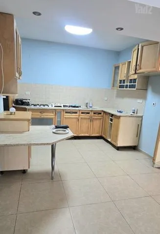 דירה 5.5 חדרים למכירה בדפנה, קרית ביאליק — תמונה 3