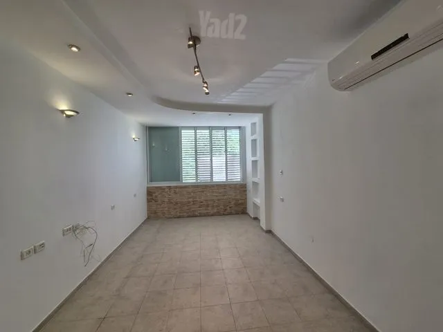 דירה 3 חדרים למכירה בשדרות וייצמן 43, קרית מוצקין — תמונה 2