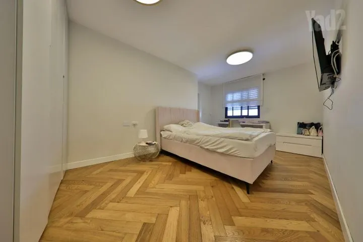 דו משפחתי 5 חדרים למכירה בהדקלים, קרית ביאליק — תמונה 11