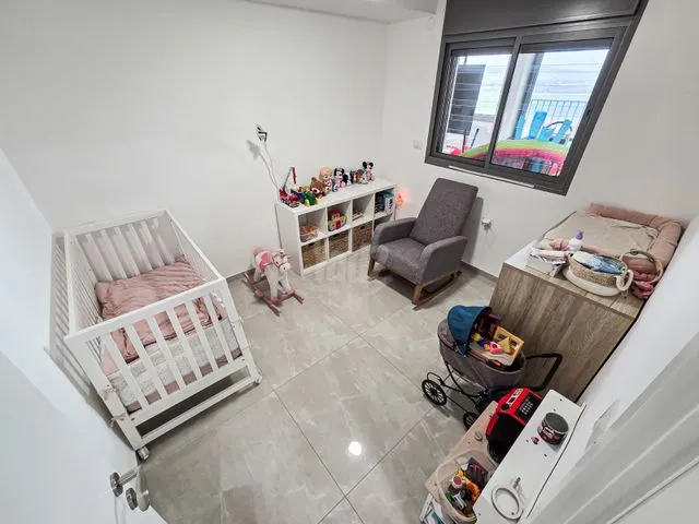 דירה 5 חדרים למכירה ביצחק שמיר, קרית ביאליק — תמונה 8