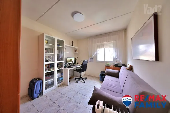 דירה 3 חדרים למכירה בש"י עגנון, קרית ביאליק — תמונה 4
