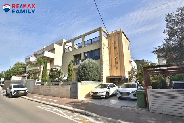 דירת גן בהרב קוק, קרית מוצקין