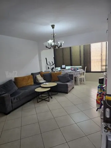 דירה בשדרות רוברט סולד, קרית ים