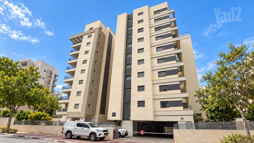 דירה 4 חדרים למכירה במנדלי מוכר ספרים 6, קרית אתא — תמונה 7