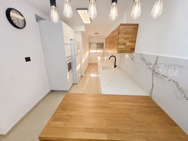 דירה 4 חדרים למכירה בשלום עליכם, קרית אתא — תמונה 2