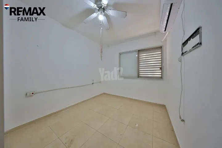 דירה 4 חדרים למכירה בקרן היסוד 104, קרית ביאליק — תמונה 9