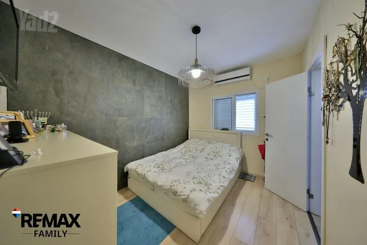 דירה 4 חדרים למכירה בחומה ומגדל 32, קרית חיים — תמונה 6
