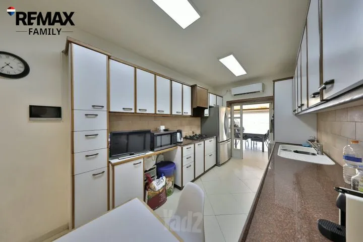 דירה 4.5 חדרים למכירה במנשה 12, קרית ביאליק — תמונה 3
