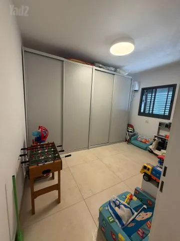 דירה בנעמי שמר 12 — תמונה 6