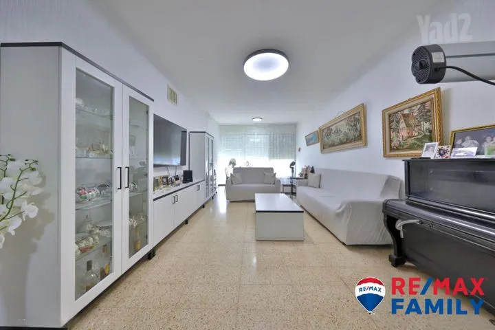 דירה 3.5 חדרים למכירה בדרך עכו חיפה, קרית מוצקין — תמונה 1